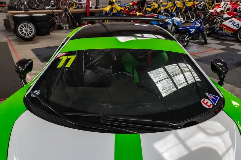 2016 McLaren 570 GT4-For Sale
