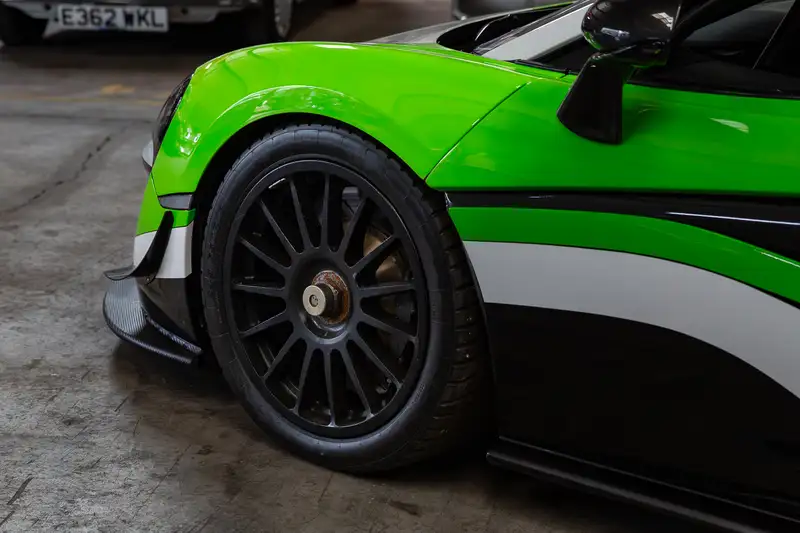 2016 McLaren 570 GT4-For Sale