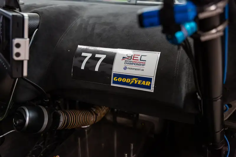 2016 McLaren 570 GT4-For Sale