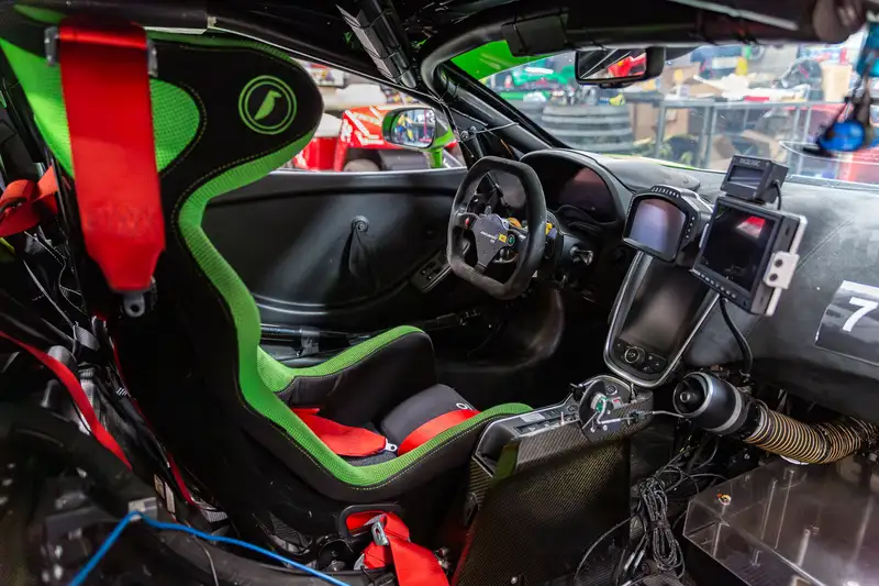 2016 McLaren 570 GT4-For Sale