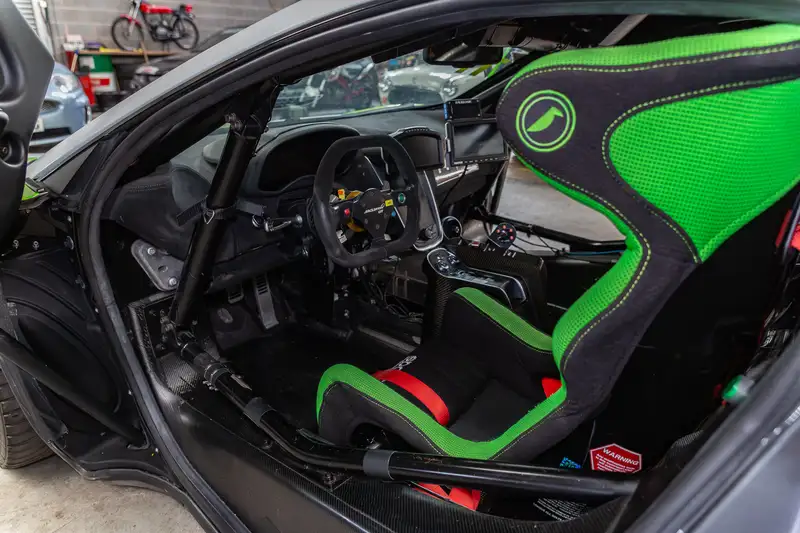 2016 McLaren 570 GT4-For Sale