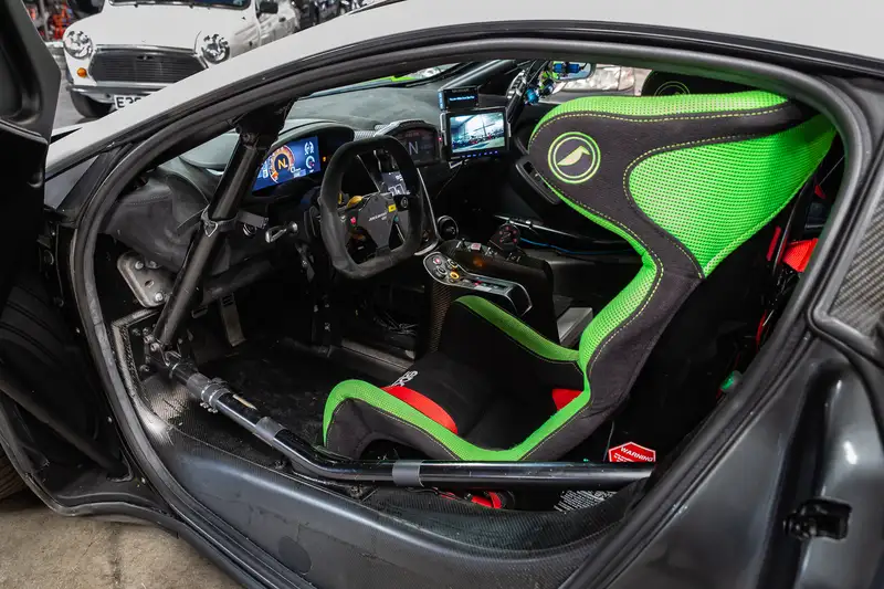 2016 McLaren 570 GT4-For Sale