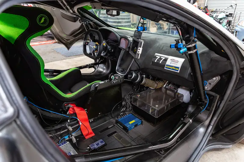 2016 McLaren 570 GT4-For Sale
