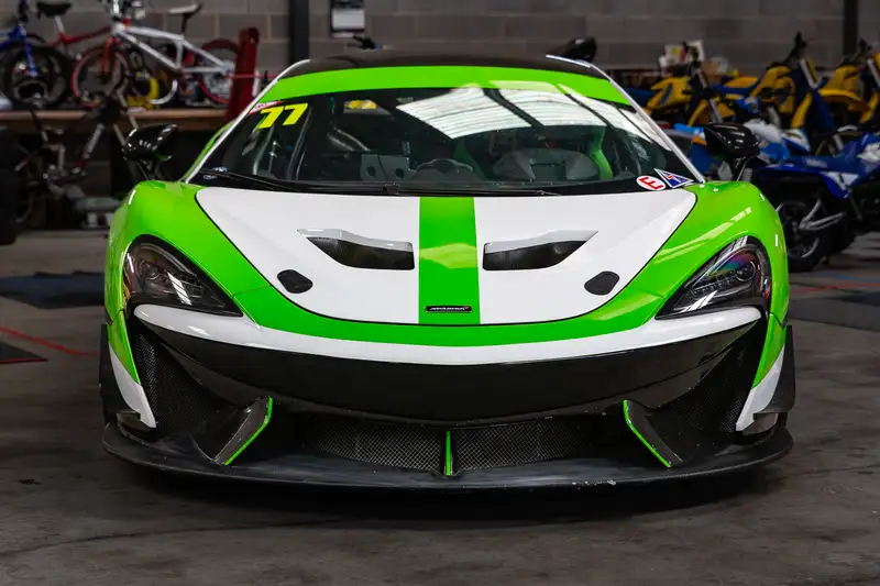 2016 McLaren 570 GT4-For Sale