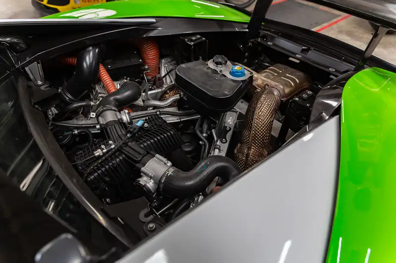 2016 McLaren 570 GT4-For Sale