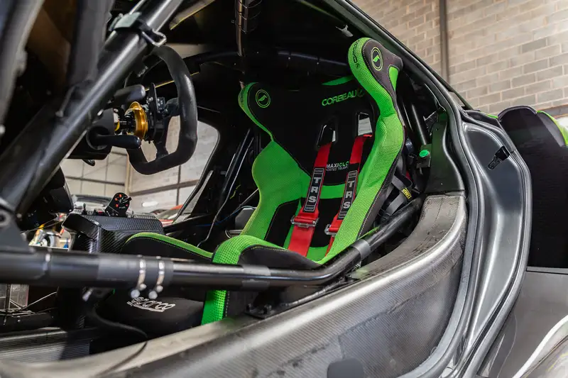 2016 McLaren 570 GT4-For Sale