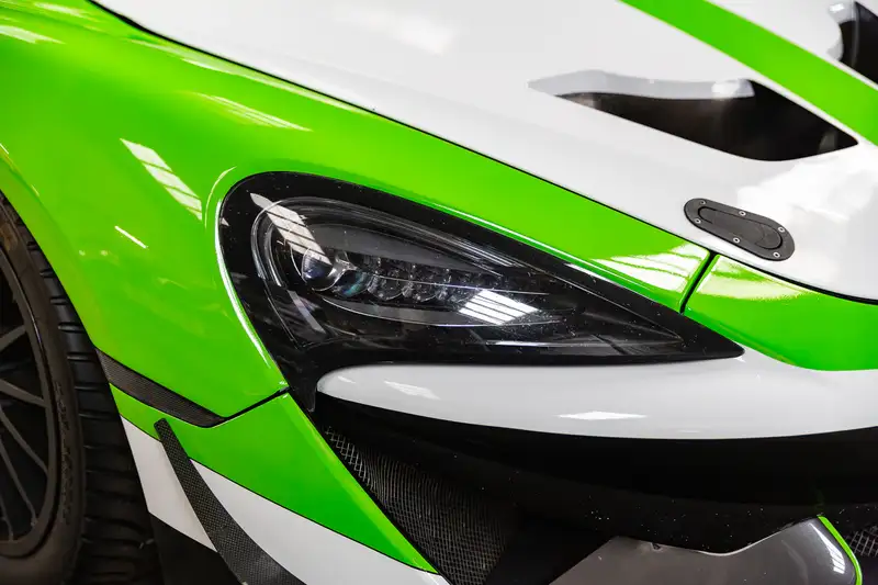 2016 McLaren 570 GT4-For Sale