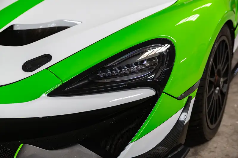 2016 McLaren 570 GT4-For Sale