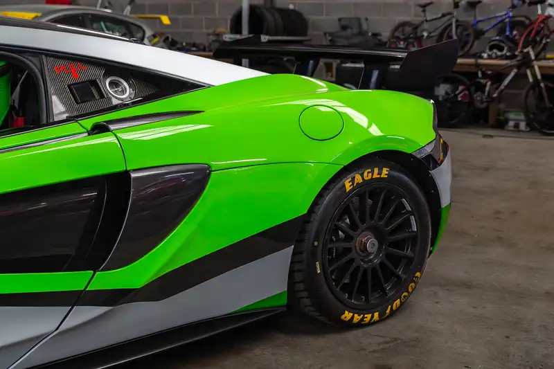 2016 McLaren 570 GT4-For Sale