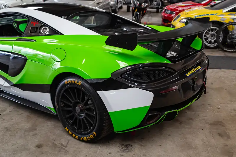 2016 McLaren 570 GT4-For Sale