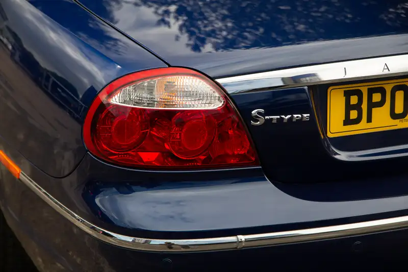 2005 Jaguar S-Type 2.7 V6 SE-For Sale