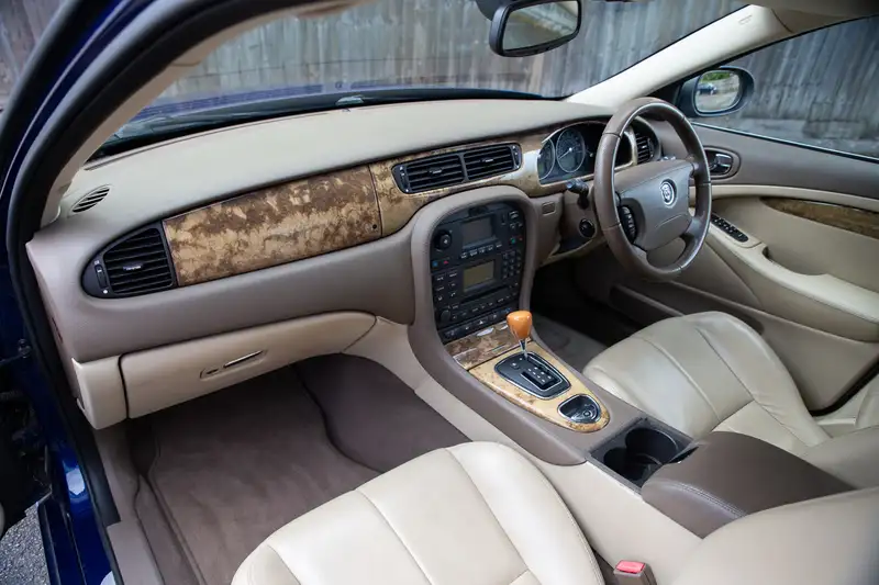 2005 Jaguar S-Type 2.7 V6 SE-For Sale