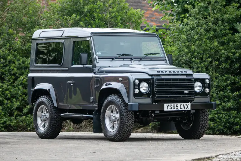 Iconic Auctioneers | 2015 Land Rover Defender 90 Landmark TDCi