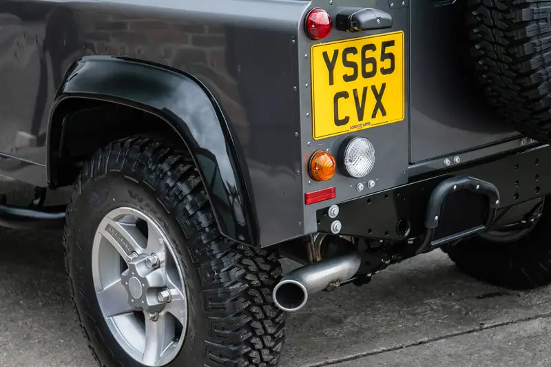 2015 Land Rover Defender 90 Landmark TDCi - Eight Miles-For Sale