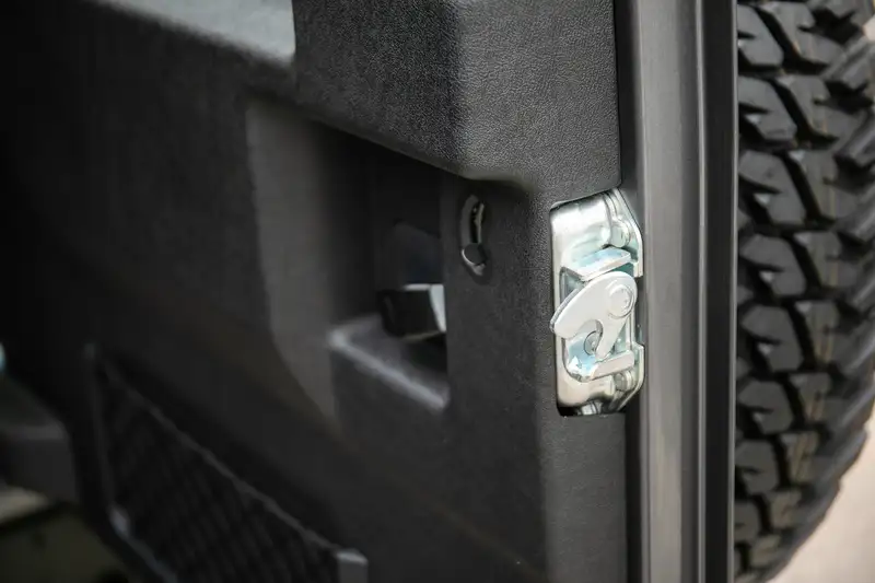 2015 Land Rover Defender 90 Landmark TDCi - Eight Miles-For Sale