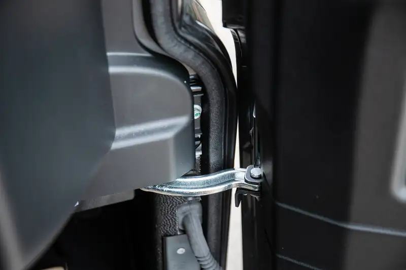 2015 Land Rover Defender 90 Landmark TDCi - Eight Miles-For Sale