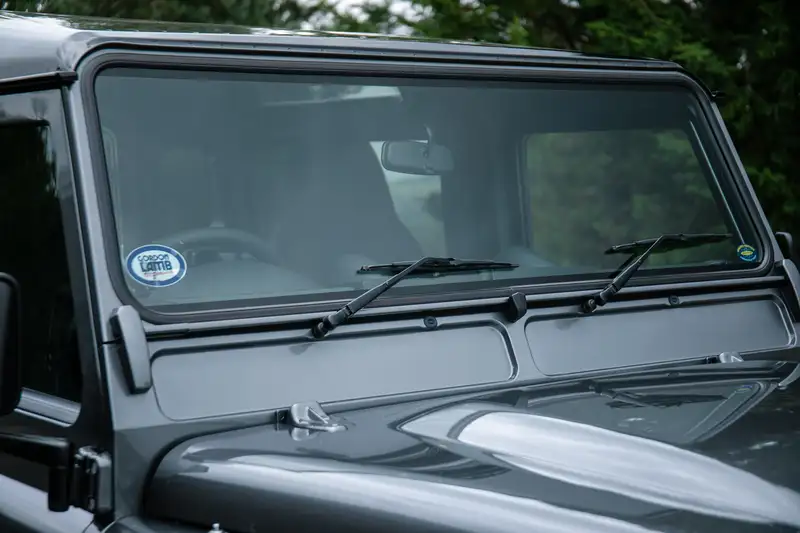 2015 Land Rover Defender 90 Landmark TDCi - Eight Miles-For Sale