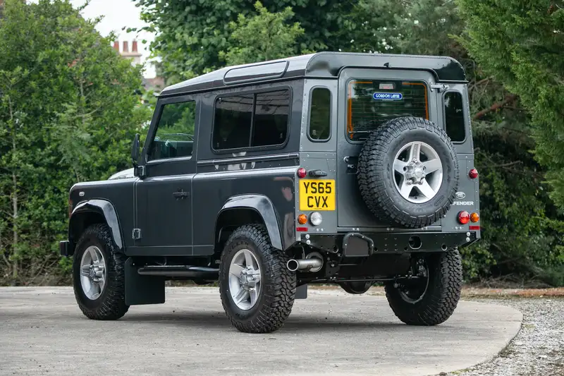 2015 Land Rover Defender 90 Landmark TDCi - Eight Miles-For Sale