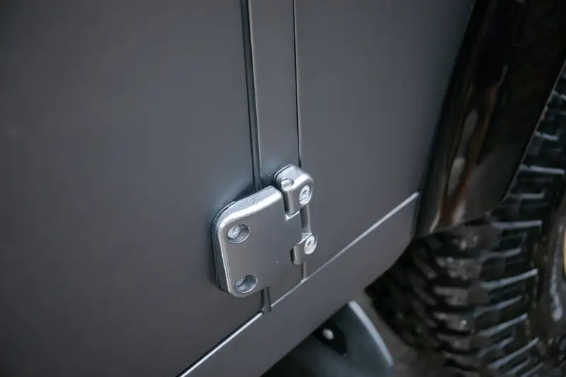 2015 Land Rover Defender 90 Landmark TDCi - Eight Miles-For Sale