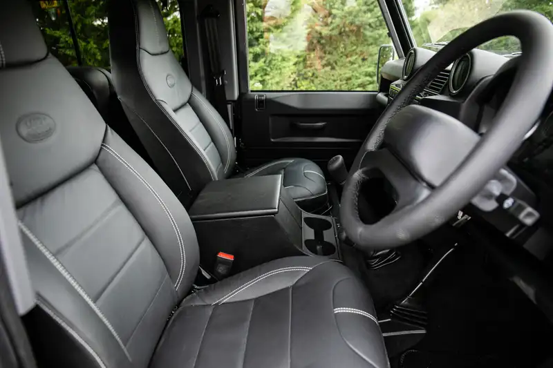 2015 Land Rover Defender 90 Landmark TDCi - Eight Miles-For Sale