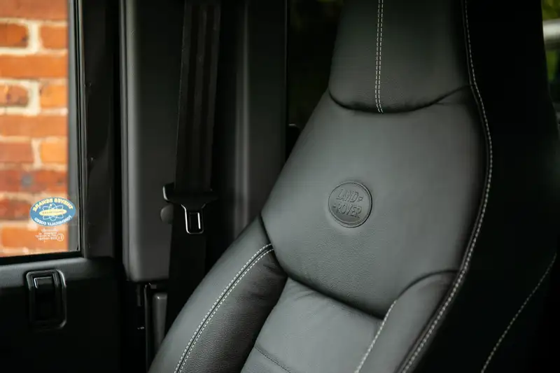 2015 Land Rover Defender 90 Landmark TDCi - Eight Miles-For Sale