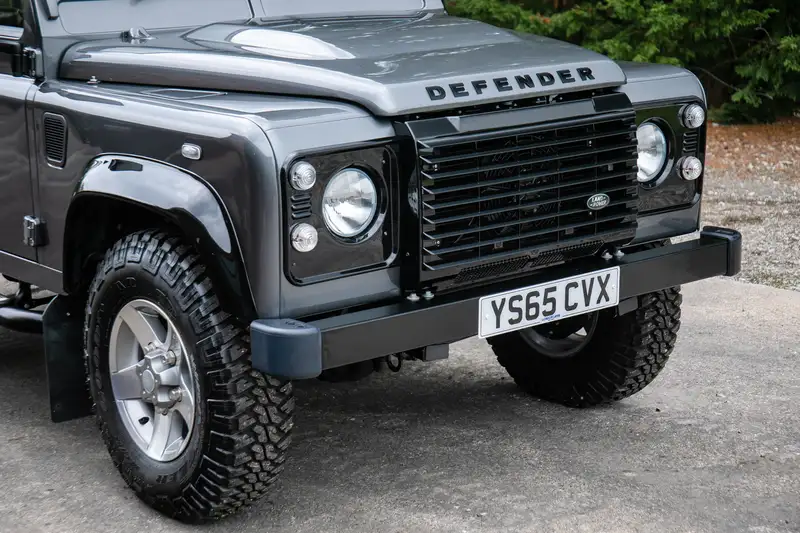 2015 Land Rover Defender 90 Landmark TDCi - Eight Miles-For Sale