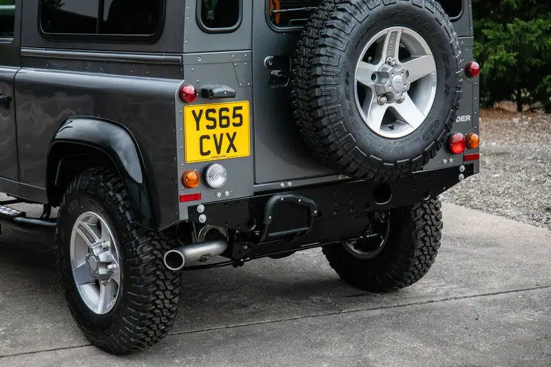 2015 Land Rover Defender 90 Landmark TDCi - Eight Miles-For Sale