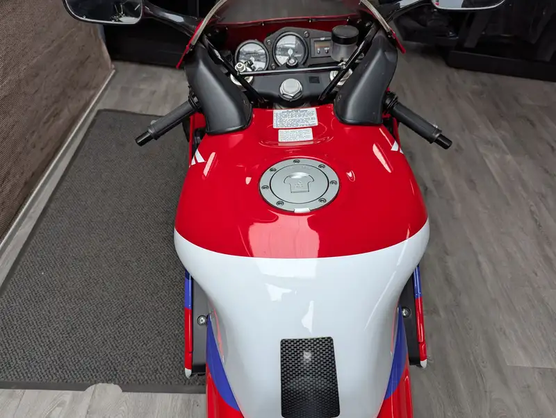 1998 Honda RVF750 RC45 749cc-For Sale