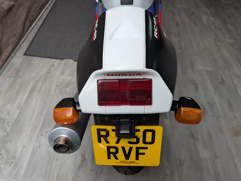 1998 Honda RVF750 RC45 749cc-For Sale