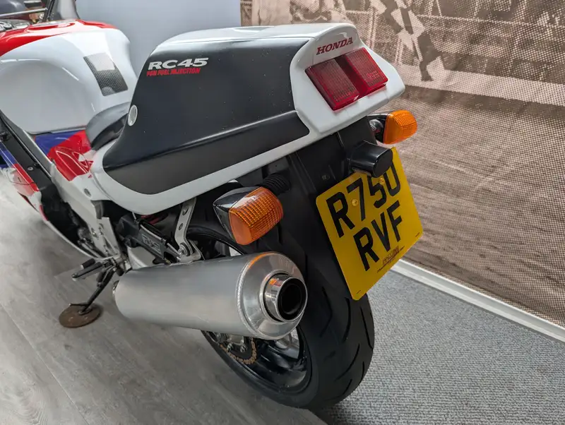 1998 Honda RVF750 RC45 749cc-For Sale