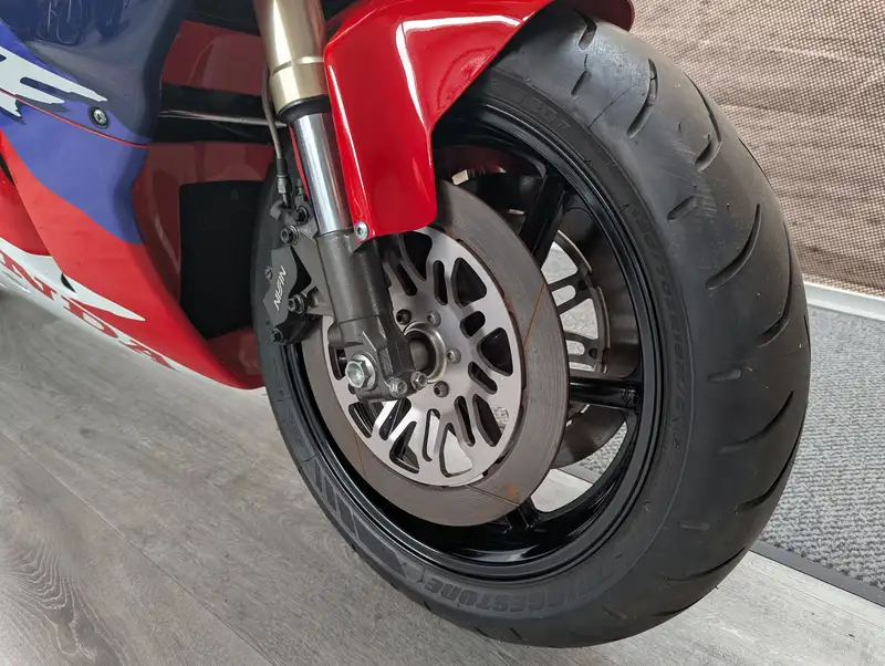 1998 Honda RVF750 RC45 749cc-For Sale