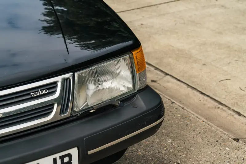 Saab 900 Turbo-For Sale