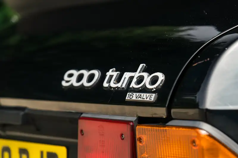 Saab 900 Turbo-For Sale