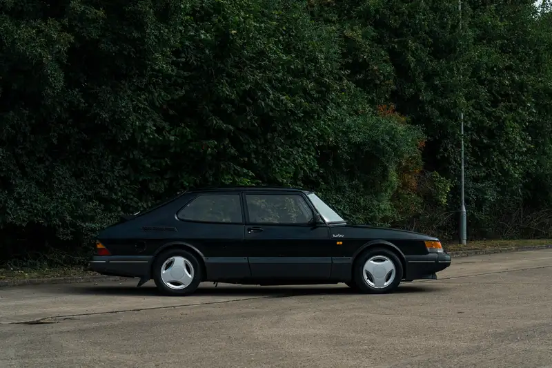 Saab 900 Turbo-For Sale