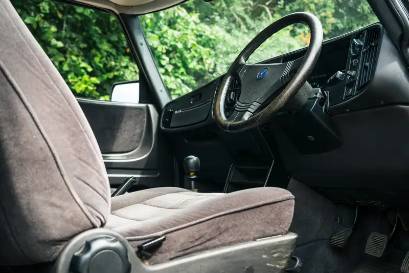 Saab 900 Turbo-For Sale