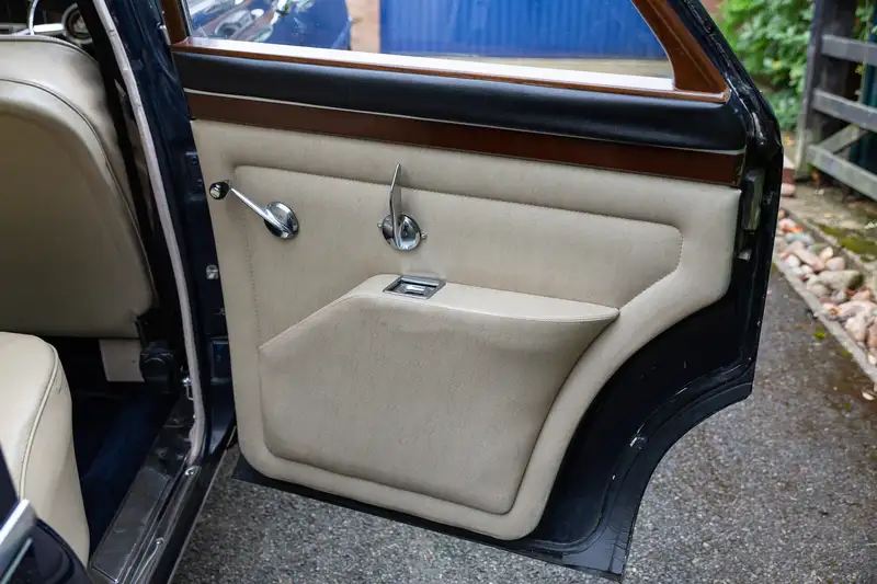 1968 Rover P5 B Saloon-For Sale
