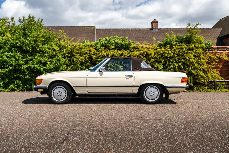 1985 Mercedes 280SL (R107)-For Sale