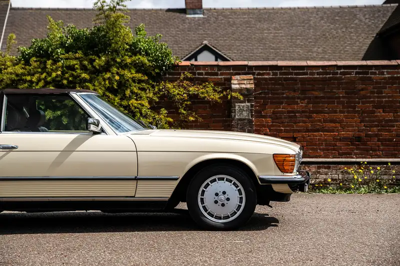 1985 Mercedes 280SL (R107)-For Sale