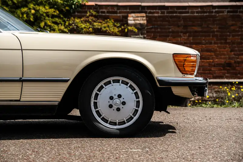 1985 Mercedes 280SL (R107)-For Sale