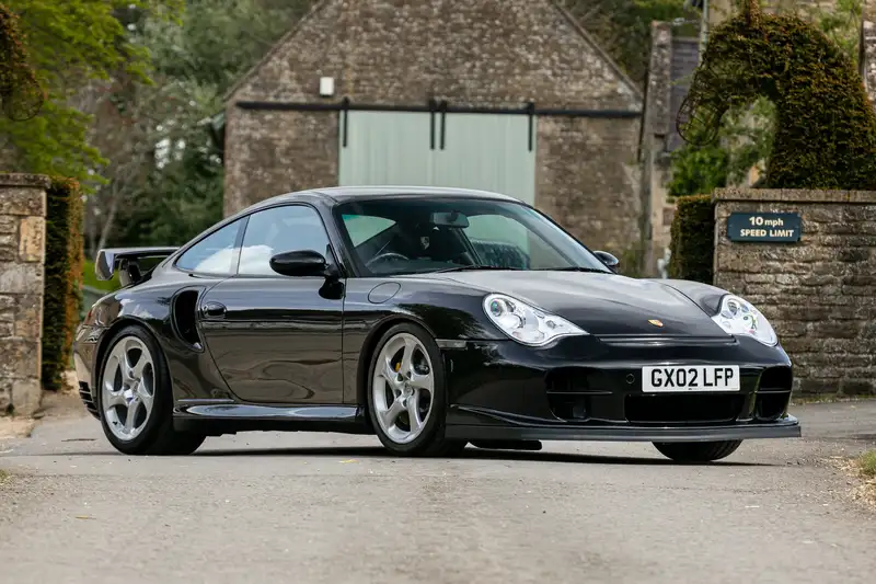 Iconic Auctioneers | 2002 Porsche 911 (996) GT2 Clubsport-Sold