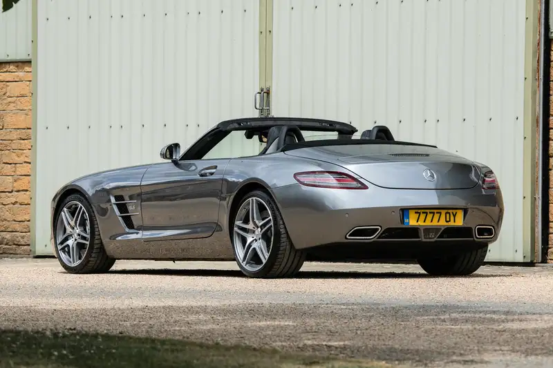 2014 Merecedes-Benz SLS 6.2 63 V8 AMG Roadster-For Sale
