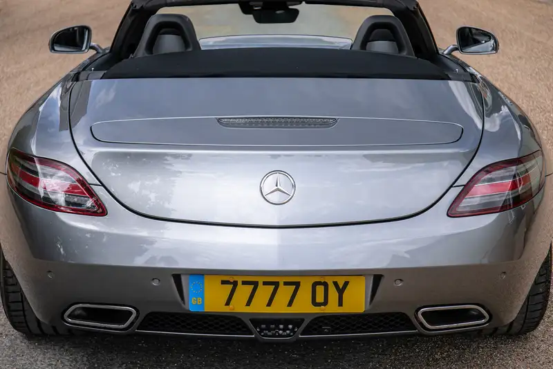 2014 Merecedes-Benz SLS 6.2 63 V8 AMG Roadster-For Sale