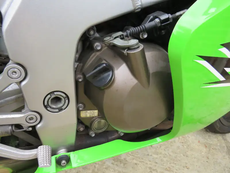 Iconic Auctioneers | 2003 Kawasaki ZX-6R Ninja B1H 636cc-Sold