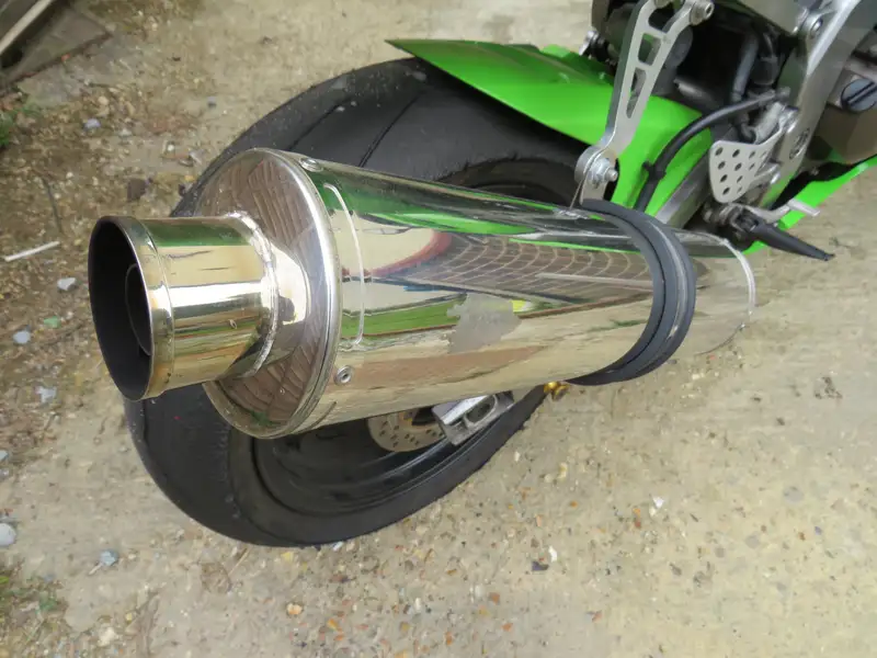 Iconic Auctioneers | 2003 Kawasaki ZX-6R Ninja B1H 636cc-Sold