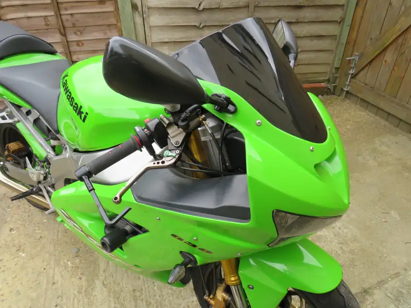 Iconic Auctioneers | 2003 Kawasaki ZX-6R Ninja B1H 636cc-Sold