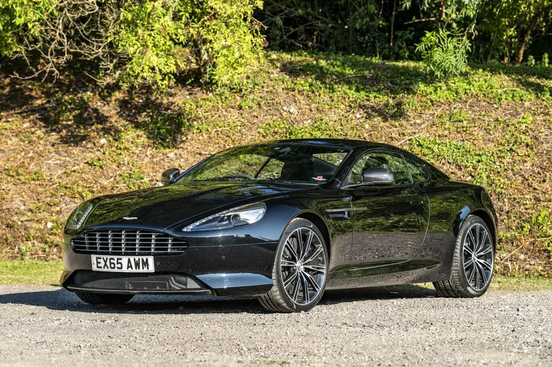 2015 Aston Martin DB9 6.0 V12 'Carbon Edition' Coupé-For Sale