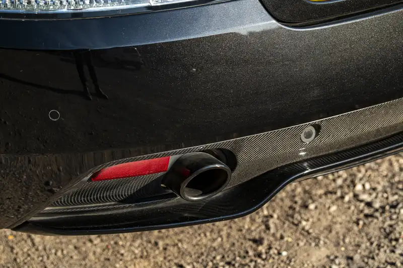 2015 Aston Martin DB9 6.0 V12 'Carbon Edition' Coupé-For Sale