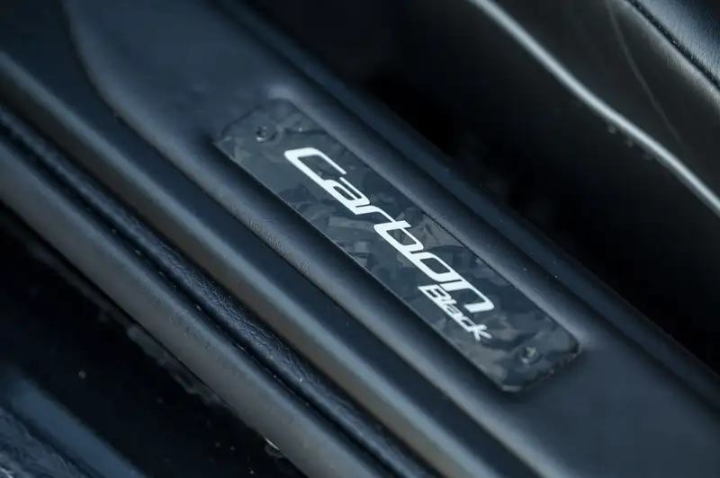 2015 Aston Martin DB9 6.0 V12 'Carbon Edition' Coupé-For Sale