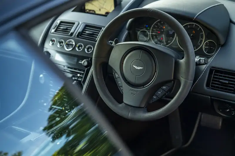 2015 Aston Martin DB9 6.0 V12 'Carbon Edition' Coupé-For Sale