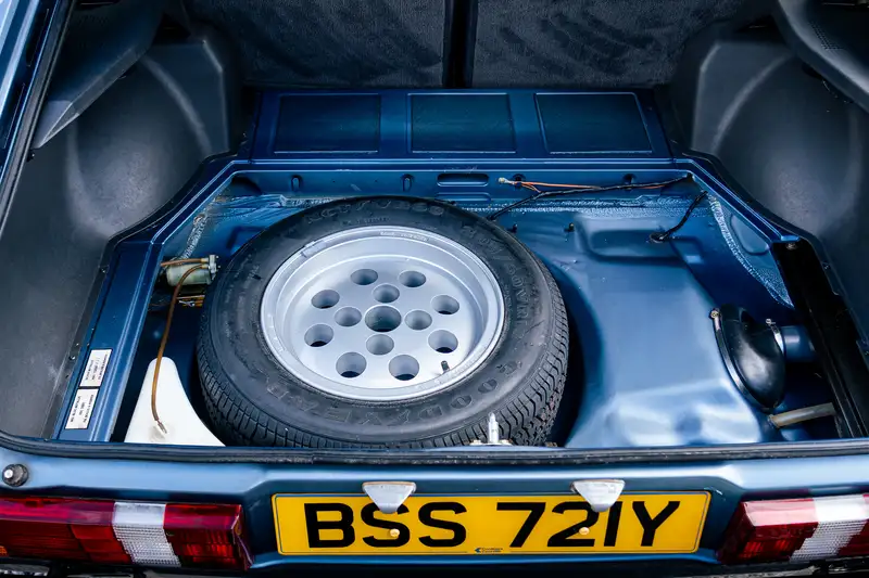 1983 Ford Capri 2.8 Injection - 18,000 Miles Recorded-For Sale